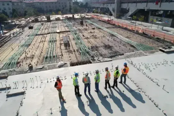 Construction, Bridges & Heavy Machinery